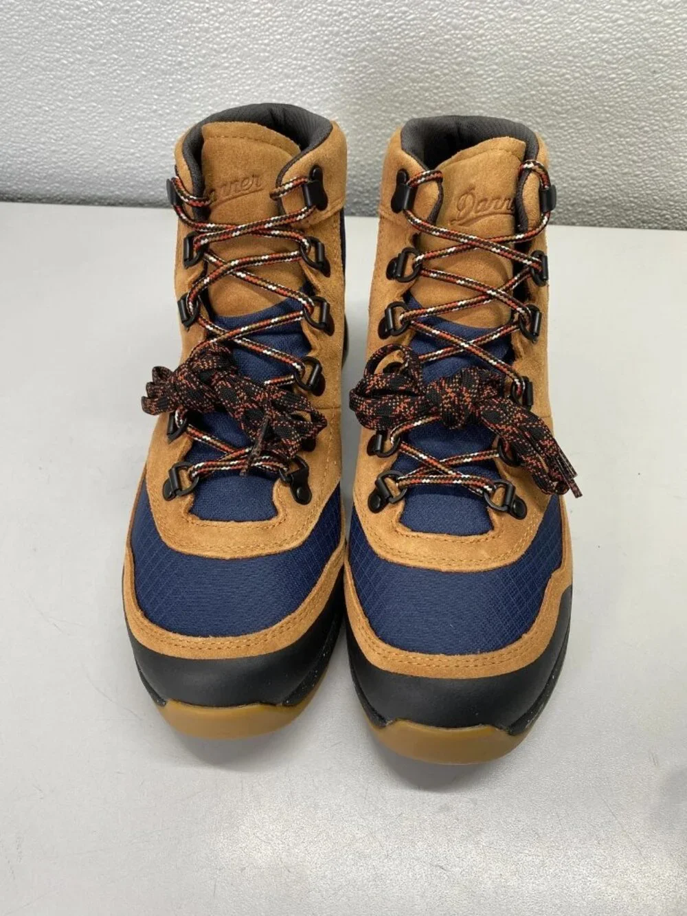Danner Mens Free Spirit Suede, Textile Hiking Boots Size 9.5 D Brown, Navy